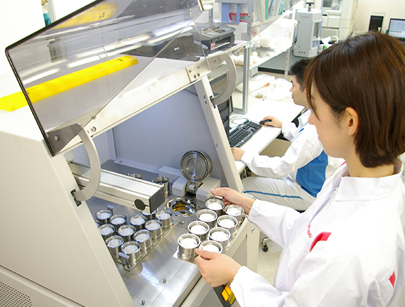 蛍光X線装置による元素分析