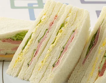 おにぎり・サンドイッチ